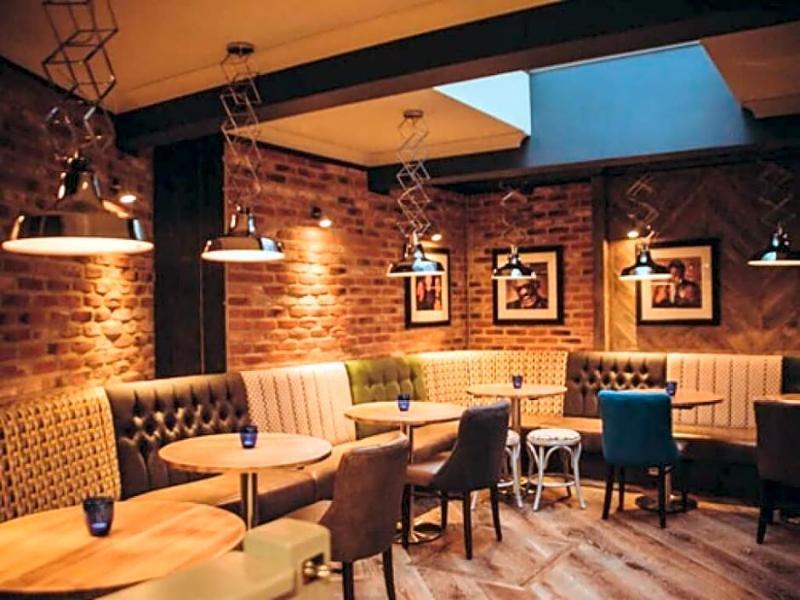 The Castle Bar Room Only CBG Esterno foto